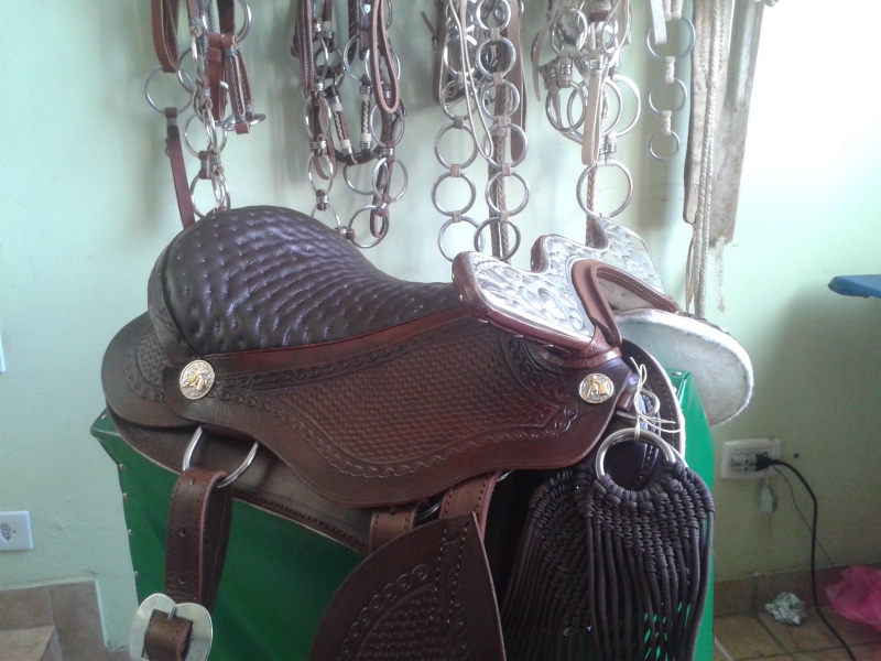 sellier-LE CANNET-min_saddlery-614193